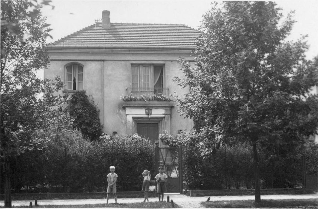 Szustra 51, 1937