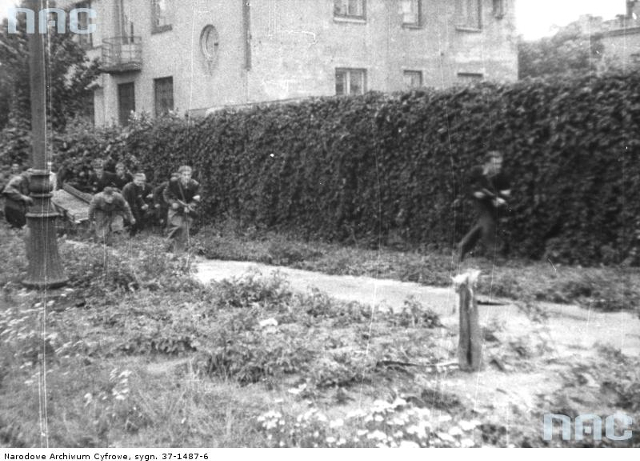 Krasickiego, 1944 Krasickiego, 1944