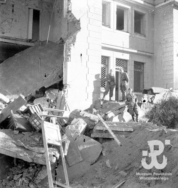 Tenisowa, 1944 Tenisowa, 1944