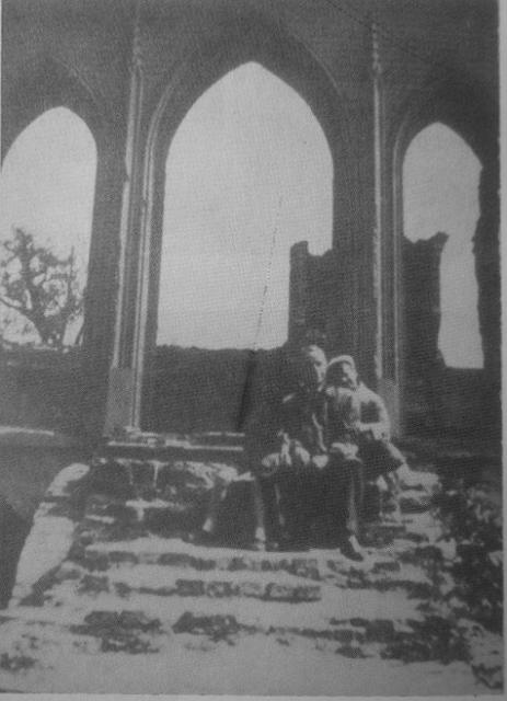 Pałac Szustra, 1945