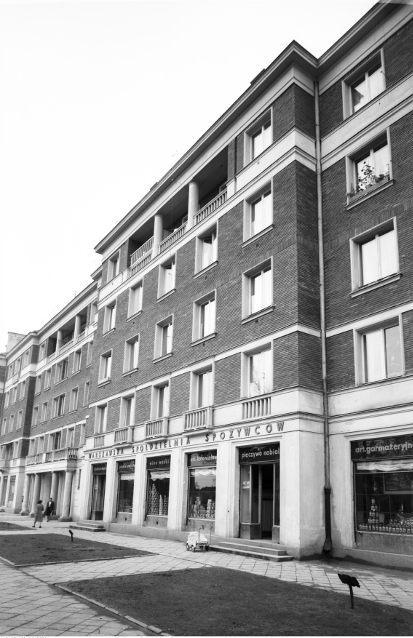 Czerniakowska 127, 196? Czerniakowska 127, 196?