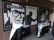 Sonaty 6 - mural pamięci Zdzisława Beksińskiego